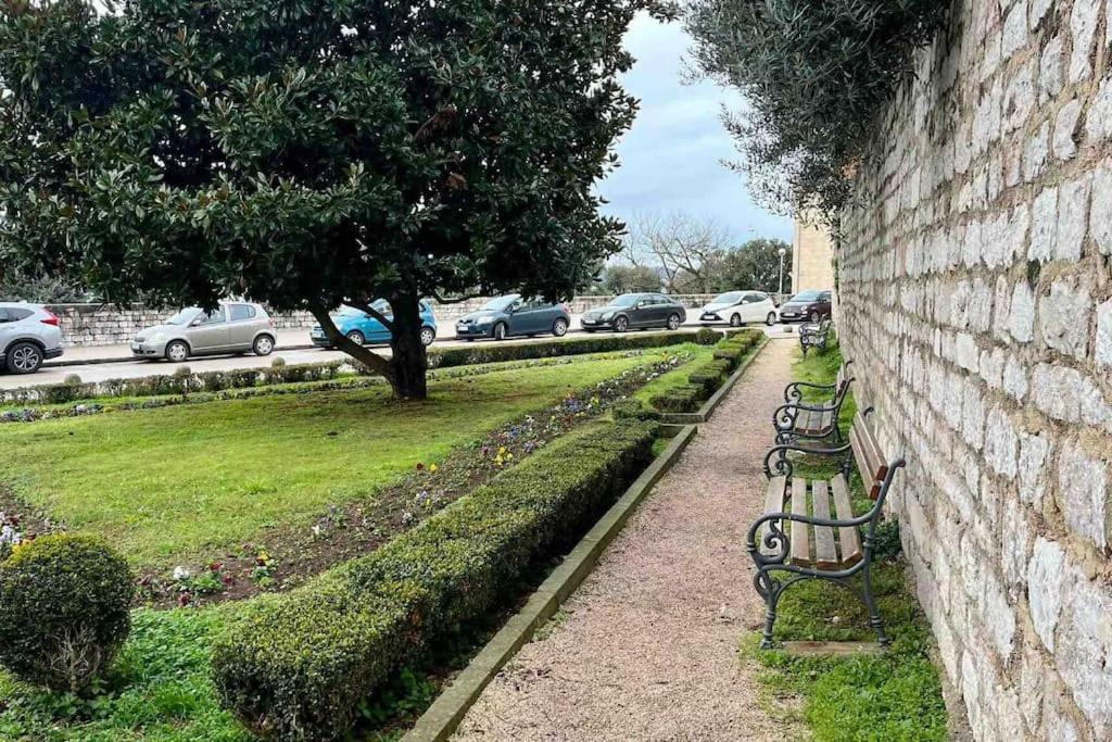 Old Town Zd Studio Apartment Zadar Exterior photo